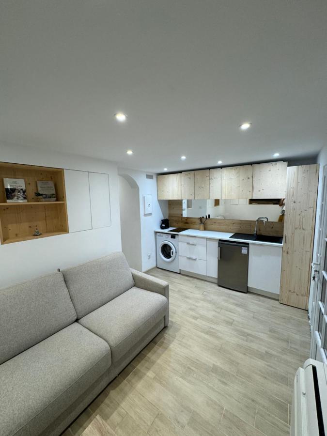 Moderne Santa Giulia * Porto-Vecchio (Corsica)